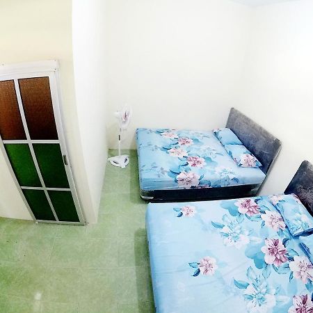 Ngadiwinatan Alleyway Guest House Jogja Yogyakarta Exterior photo